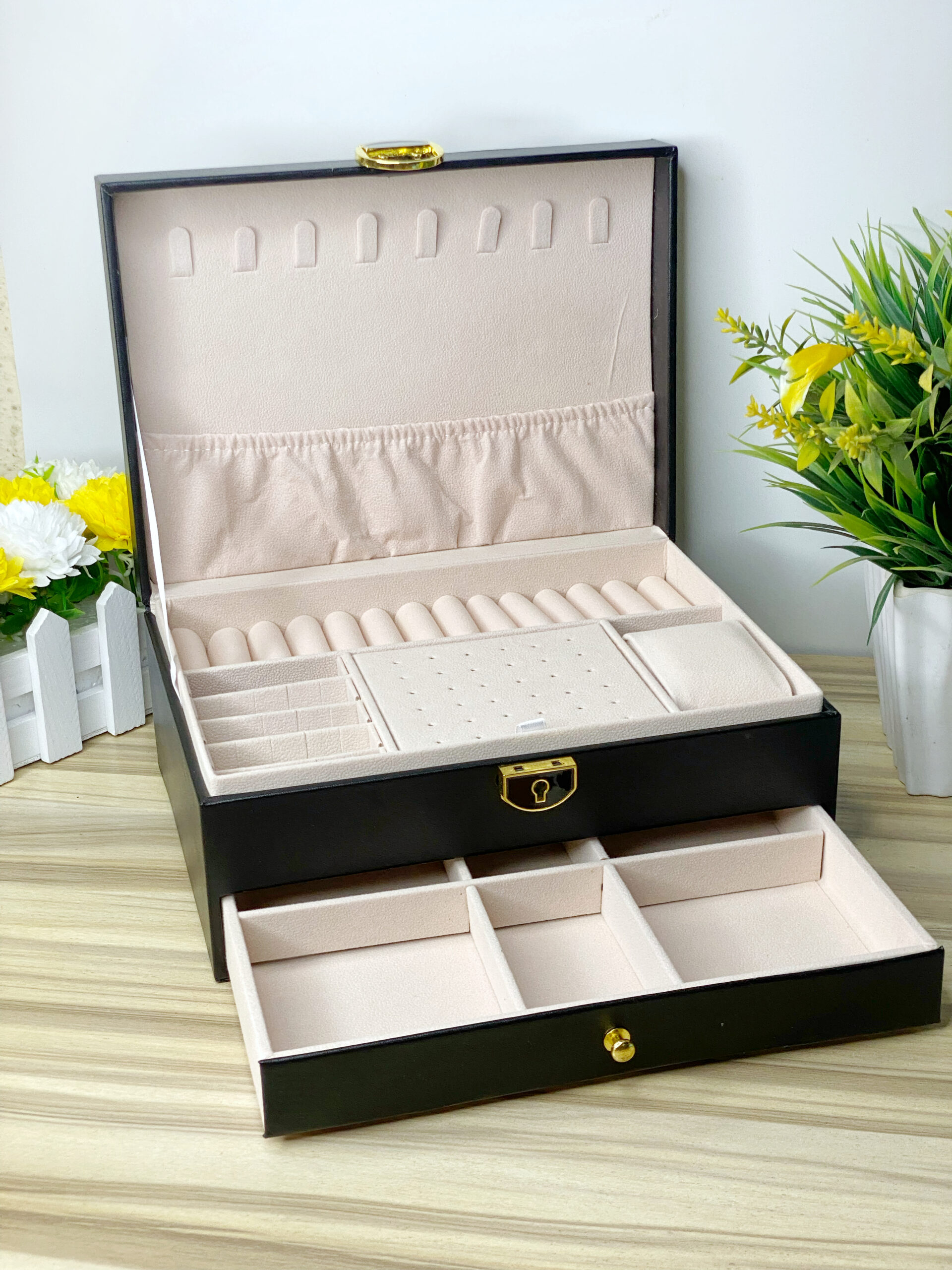 PRINCESS DAISY ONE DRAWER JEWELRY BOX